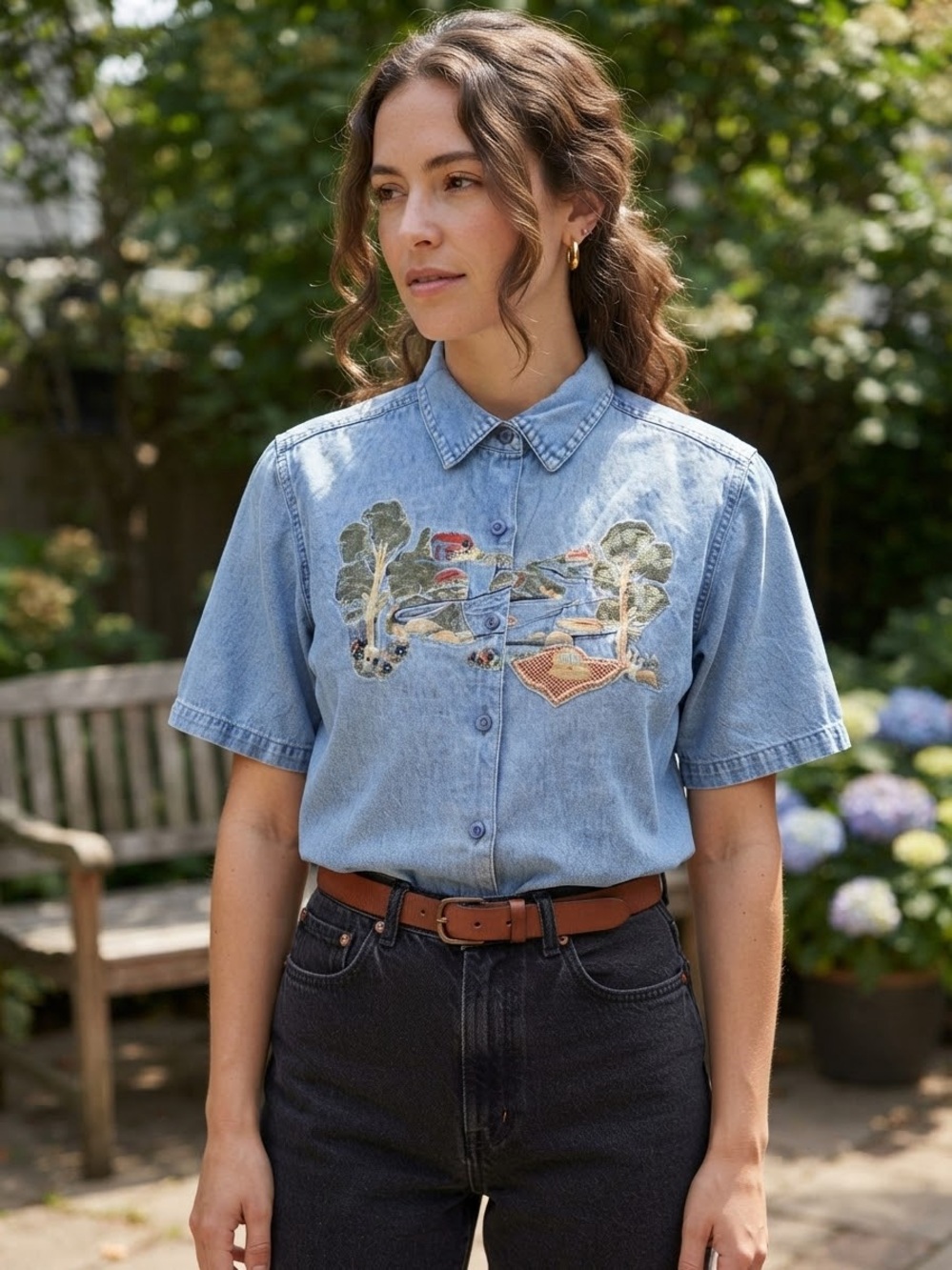 90s Cottagecore Cabin Embroidered Nature Scene Denim Short Sleeve Top Large VTG